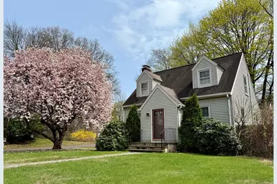 36 Park Place, Darien, CT 06820 - Photo 1