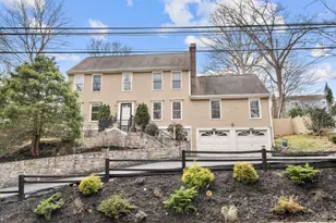 1725 Cutspring Rd, Stratford, CT 06614 - Photo 1