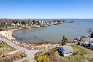 87 Daniel Ave, Guilford, CT 06437 - Photo 1