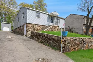 123 Birch St, Waterbury, CT 06704 - Photo 1