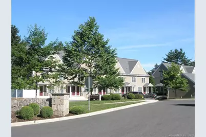 20 Orchard Street #103, Brookfield, CT 06804 - Photo 1