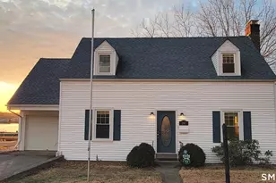 297 Lestertown Rd, Groton, CT 06340 - Photo 1