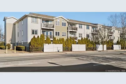 3250 Fairfield Avenue #APT 200, Bridgeport, CT 06605 - Photo 1