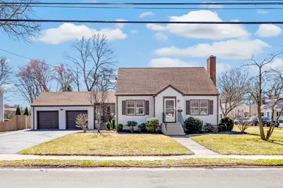 435 Connors Lane, Stratford, CT 06614 - Photo 1