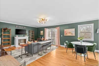 8 Silvermine Avenue #APT 7, Norwalk, CT 06850 - Photo 1