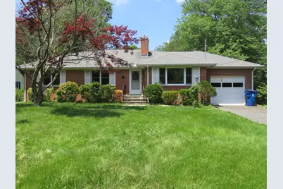30 Holmes Circle, Farmington, CT 06032 - Photo 1