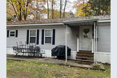 85 Evergreen Park, Clinton, CT 06413 - Photo 1