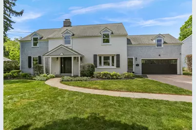 32 Pine Hill Avenue, Norwalk, CT 06855 - Photo 1