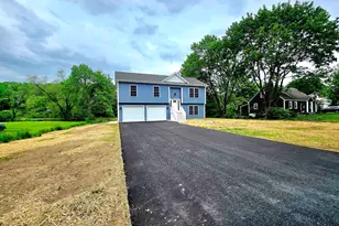 24 Meadow Dr, Ledyard, CT 06335 - Photo 1