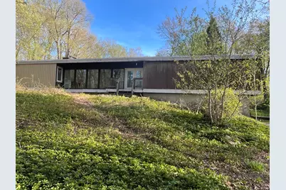 200 Valley Road, Bethany, CT 06524 - Photo 1