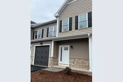 21 Chatsworth Court, Manchester, CT 06042 - Photo 1