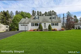 6 Country Ridge Rd, Danbury, CT 06811 - Photo 1