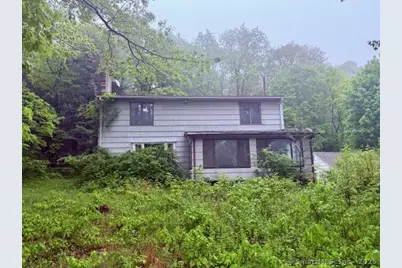 31 Jackson Drive, Trumbull, CT 06611 - Photo 1