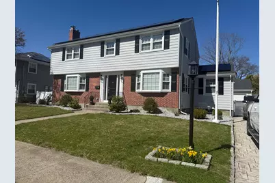 42 Edgemere Road, Hamden, CT 06517 - Photo 1