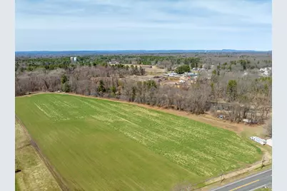 263 North Maple Street, Enfield, CT 06082 - Photo 1