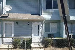 489 Wilson St, Waterbury, CT 06708 - Photo 1