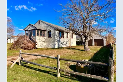 70 Portland Avenue, Old Lyme, CT 06371 - Photo 1