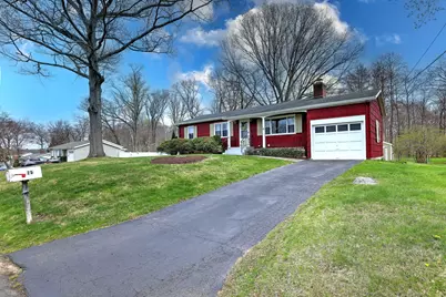 25 Woodvale Road, Branford, CT 06405 - Photo 1