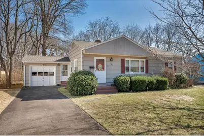 137 West Side Drive, Hamden, CT 06514 - Photo 1