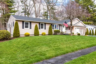 15 Oakwood Street, Enfield, CT 06082 - Photo 1