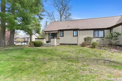 566 Pequot Lane #B, Stratford, CT 06614 - Photo 1