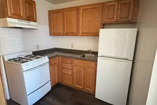 125 Granfield Ave, Bridgeport, CT 06610 - Photo 1