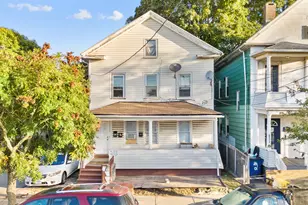 213 Saltonstall Ave, New Haven, CT 06513 - Photo 1