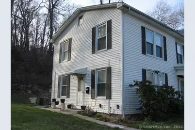 321 Robinwood Road #Left Side, Waterbury, CT 06708 - Photo 1