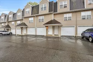 150 Stonefield Dr, Waterbury, CT 06705 - Photo 1