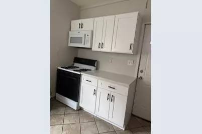 327 Dover Street, Bridgeport, CT 06610 - Photo 1
