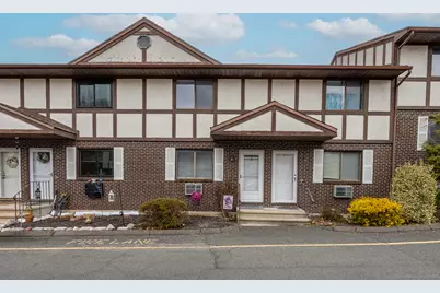 260 Scott Road #APT 10, Waterbury, CT 06705 - Photo 1