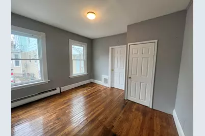 129 Pleasant Street, New Britain, CT 06051 - Photo 1