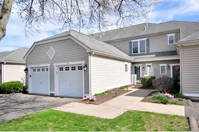 39 Ives Street #313, Hamden, CT 06518 - Photo 1