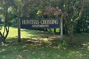 197 Westlake Dr, Middletown, CT 06457 - Photo 1