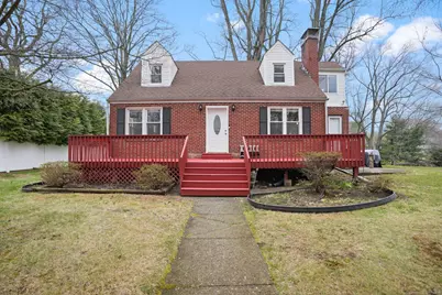 109 Ochsner Place, Trumbull, CT 06611 - Photo 1