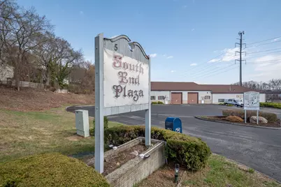 88 South End Plaza #88, New Milford, CT 06776 - Photo 1