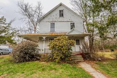 9 Loomis Street, Winchester, CT 06098 - Photo 1