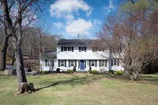 2 Greenview Rd, Brookfield, CT 06804 - Photo 1