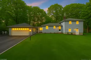 42 Stonecrop Rd, Norwalk, CT 06851 - Photo 1