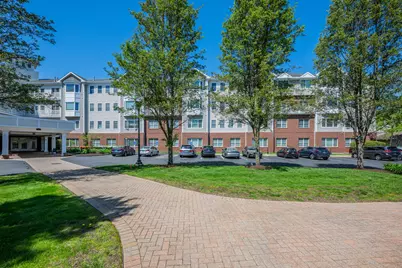 1 King Philip Drive #307, West Hartford, CT 06117 - Photo 1