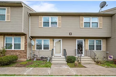 6 Countryside Lane #4, Middletown, CT 06457 - Photo 1