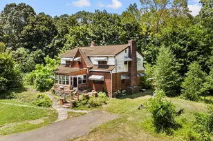 122 Derby Ave, Orange, CT 06477 - Photo 1