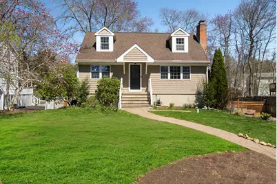 27 Deepwood Lane, Norwalk, CT 06854 - Photo 1