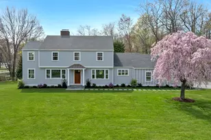 4 Rabbit Ln, Darien, CT 06820 - Photo 1