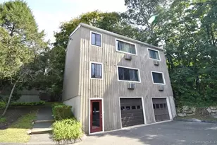 2990 Madison Ave, Bridgeport, CT 06606 - Photo 1