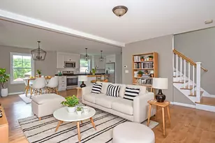 3 Henry Rd, Enfield, CT 06082 - Photo 1