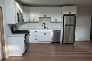 585 Horton Hill Rd, Naugatuck, CT 06770 - Photo 1