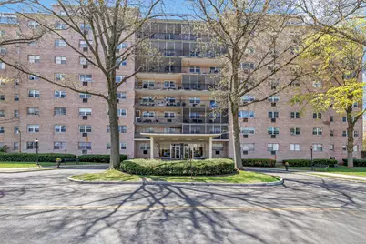 25 Cartright Street #4K, Bridgeport, CT 06604 - Photo 1