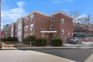 191 Oak St, Bridgeport, CT 06604 - Photo 1