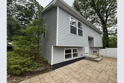 499 Woodlawn Avenue Ext, Bridgeport, CT 06606 - Photo 1